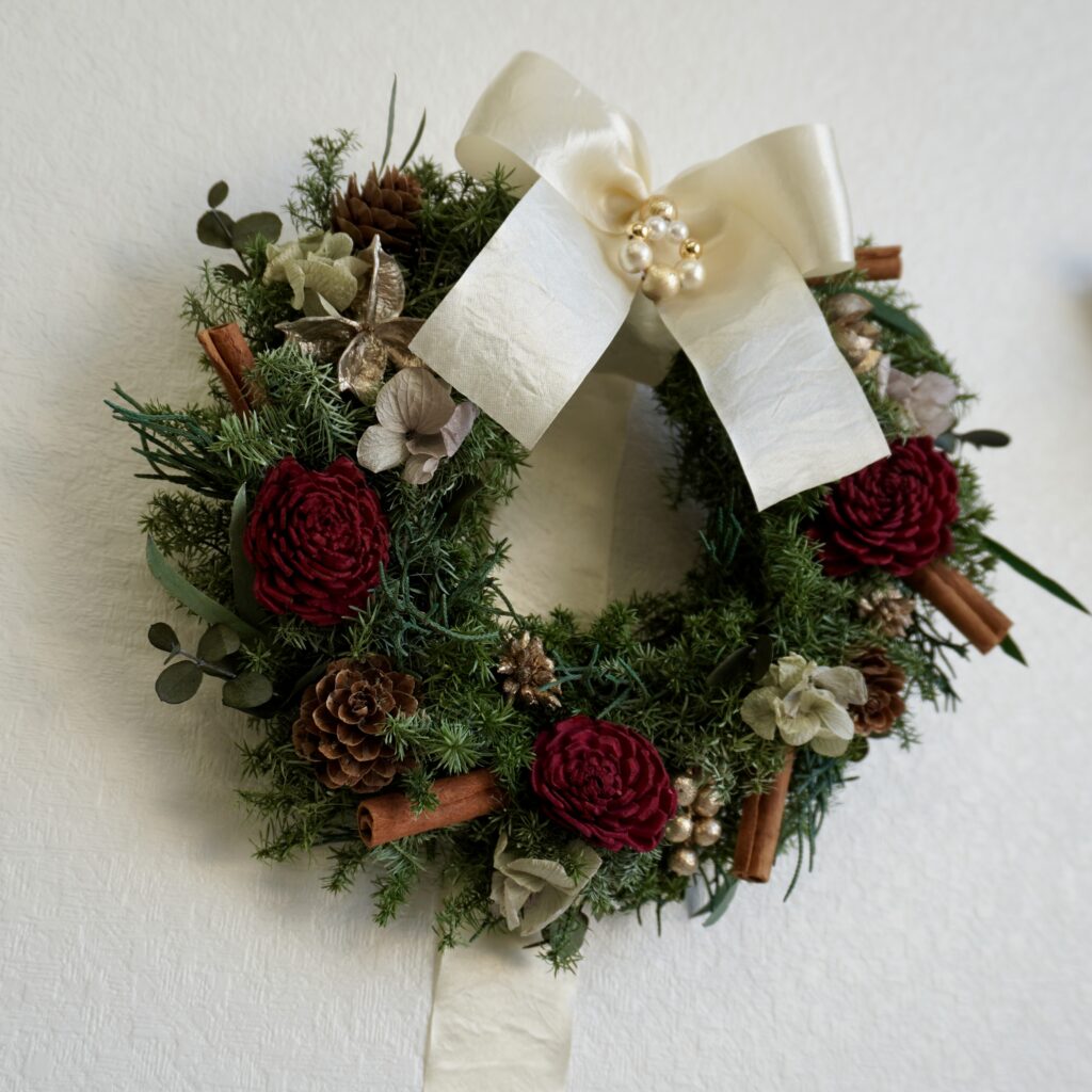 プリザ専花アレンジのクリスマスリース