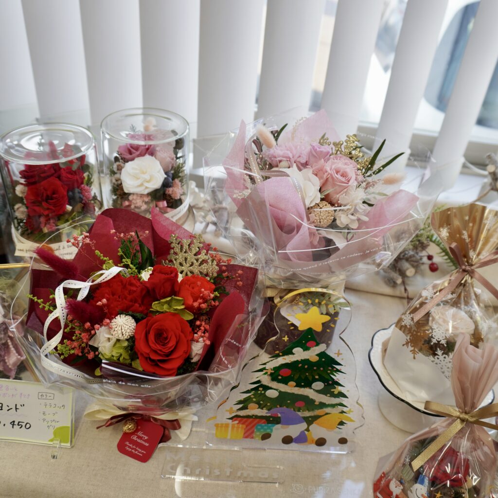 プリザ専花店舗内商品棚